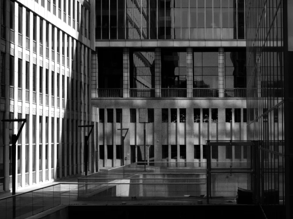 myriam-n-ng0iBAAkoHQ-unsplash